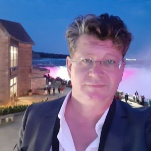 Meet your Posher, Anatoli